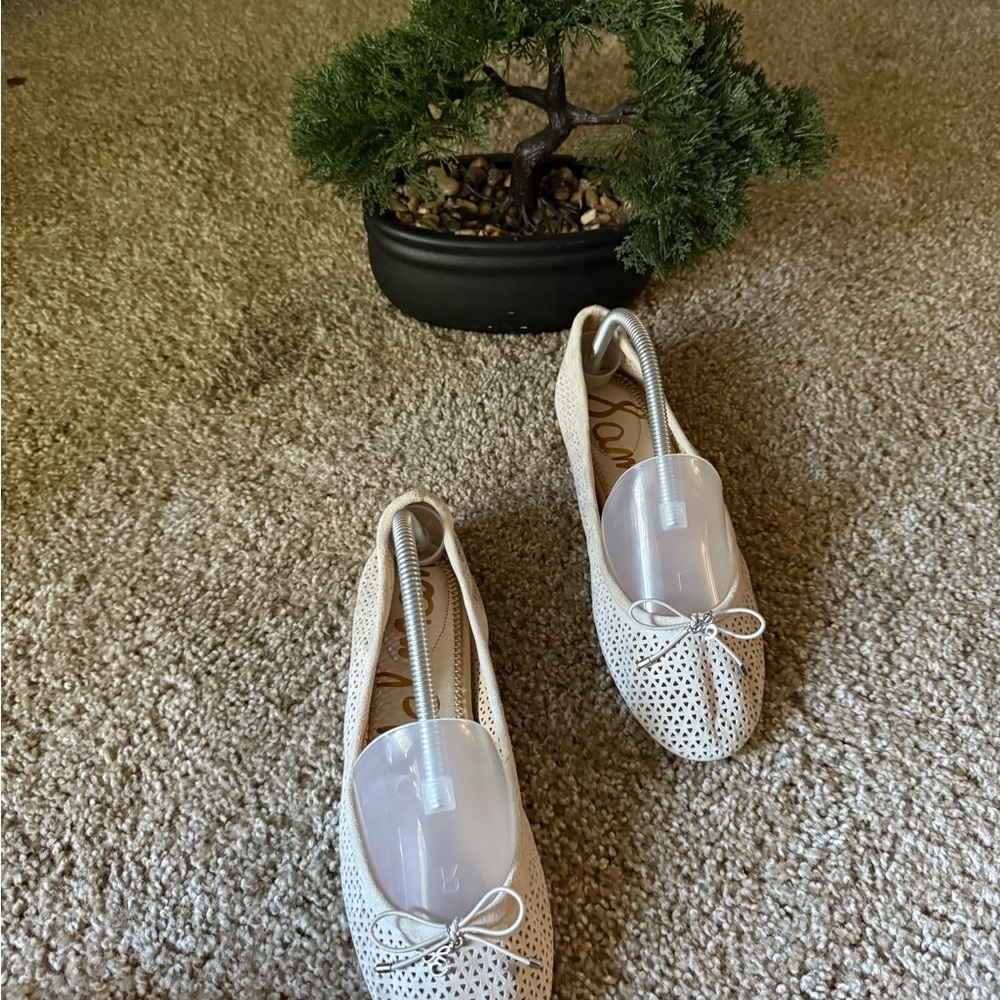 Sam Edelman Cream Perforated Flats - Picture 2 of 3